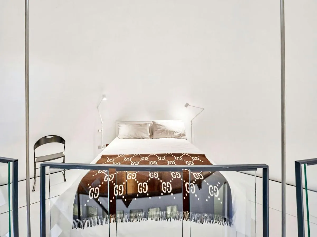Splendid Apartment In The Historic Center Milaan Italië